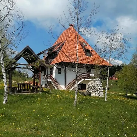 Апартаменты Zeleni Meda Митровац