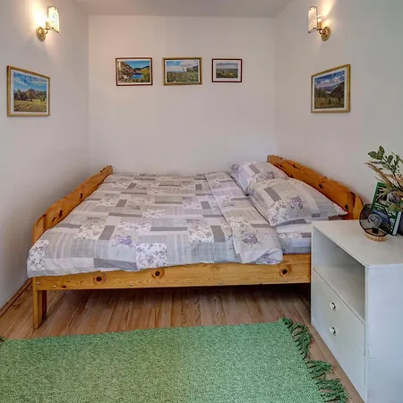 Zeleni Meda Апартаменты Митровац